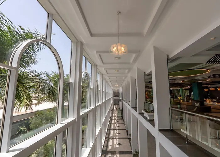 Royal Palm Resort & Spa - Adults Only